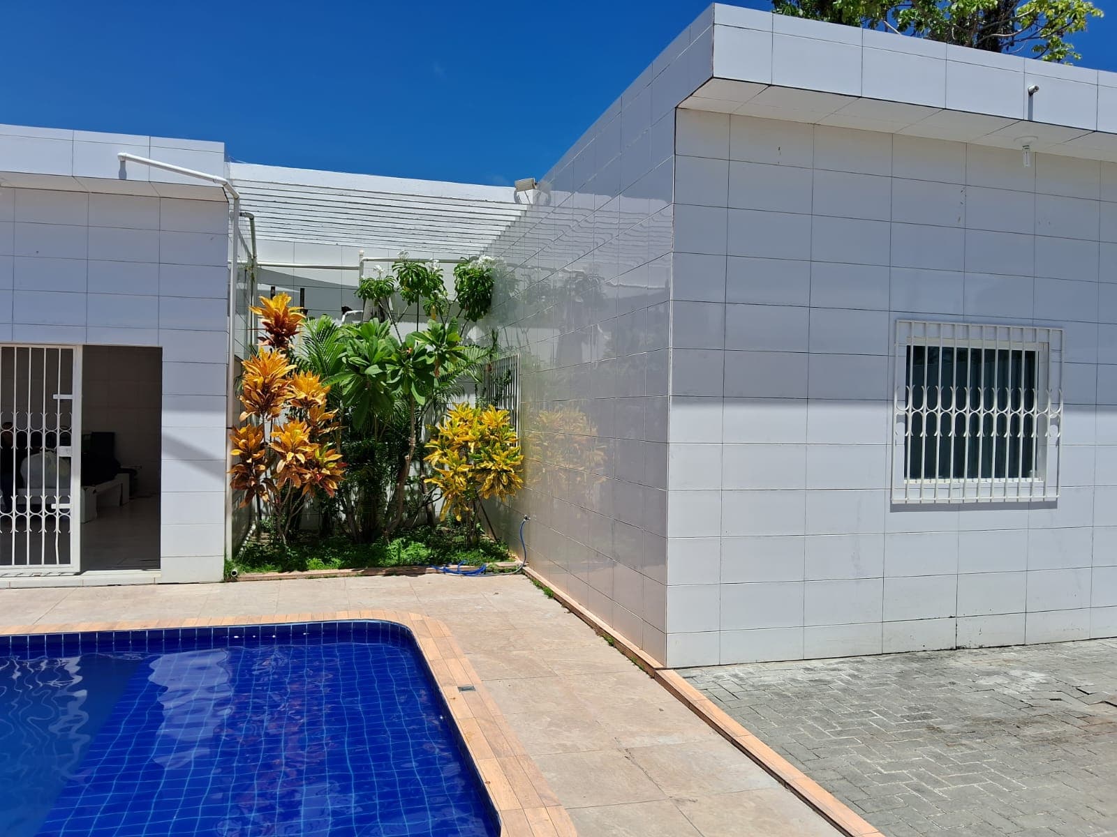 Casa na praia s.jose coroa grande.piscina 6x10 5qtos ar 4 banheiros 5,min.praia – 2