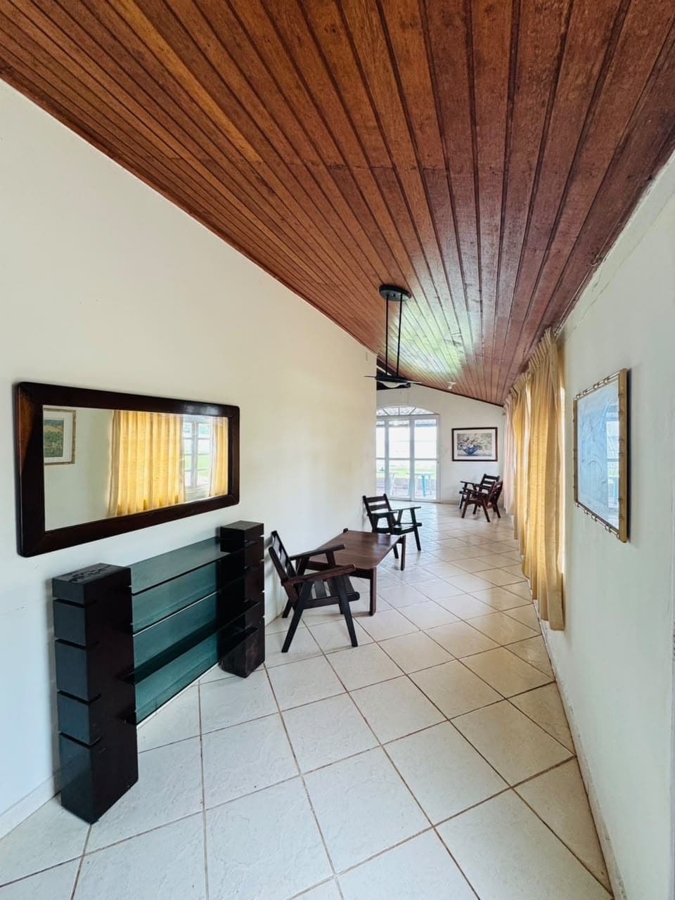 Rancho à beira do Rio Tietê | Piscina | 15 hóspedes | Suítes climatizadas – 2